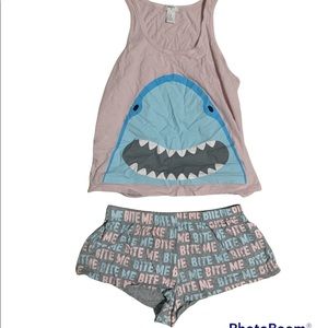 Forever 21 - Bite me - PJ set
